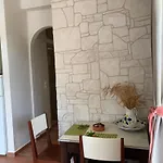 Ampelia Kythira * Livadi (Kythira)