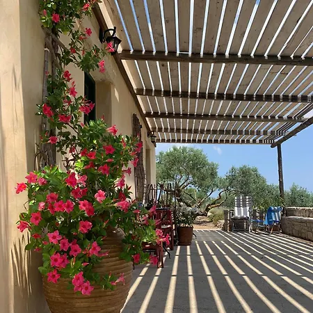 Ampelia Kythira Apartment