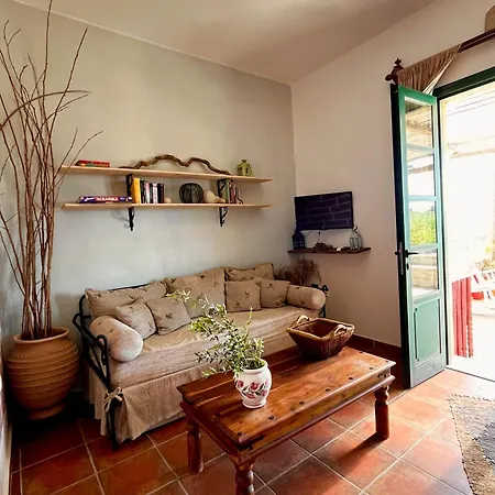Ampelia Kythira Apartment