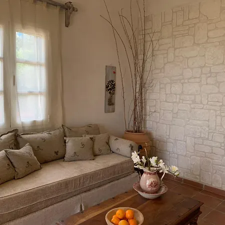 Ampelia Kythira Livadi (Kythira)