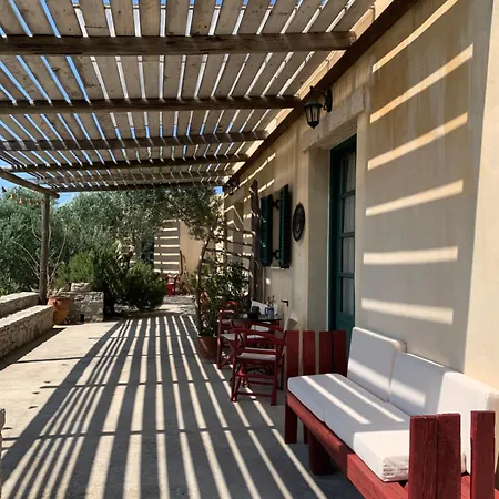 Апартаменты Ampelia Kythira